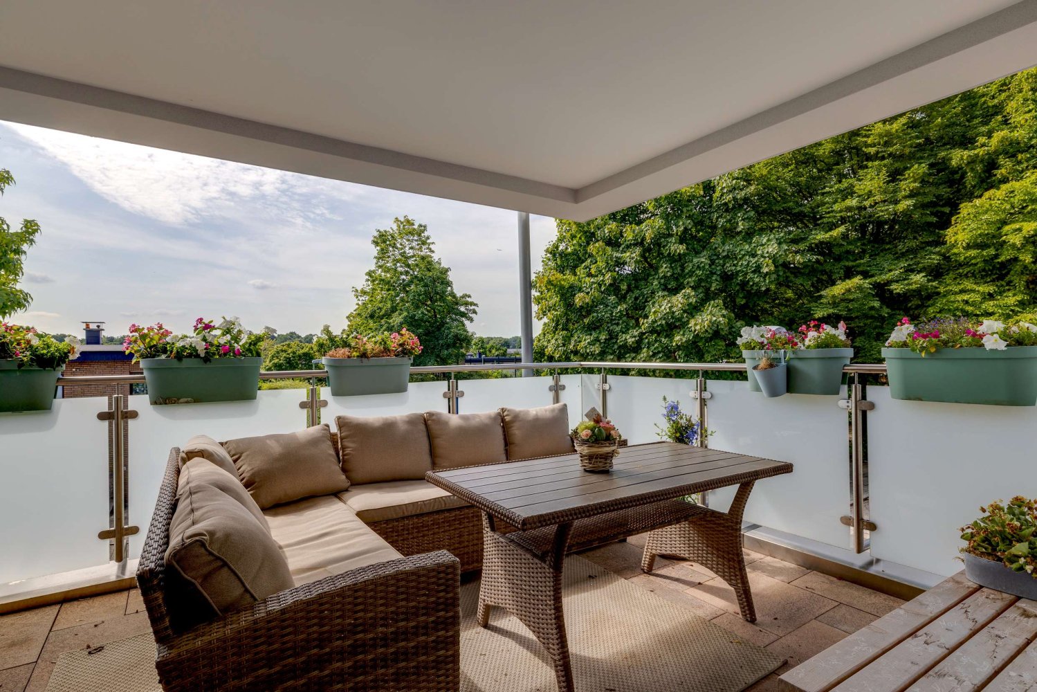 Apartamento de 3 dormitorios en Essen, Germany No. 240827