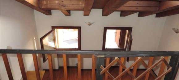 Ático de 2 dormitorios en Carbonera, Italy No. 372980 4