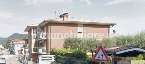 2 bedrooms Apartment in Brogliano, Italy No. 301080 8