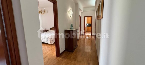 Apartamento de 2 dormitorios en Taranto, Italy No. 291359 2