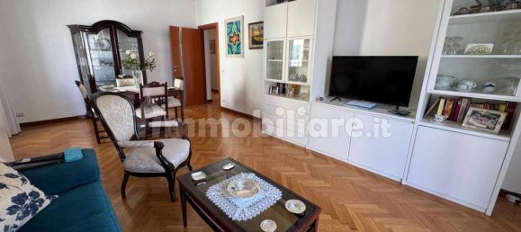 Apartamento de 2 dormitorios en Taranto, Italy No. 291359 8
