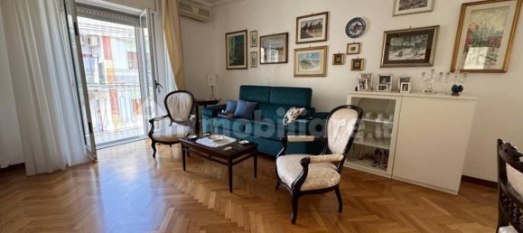 Apartamento de 2 dormitorios en Taranto, Italy No. 291359 4