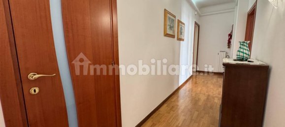 Apartamento de 2 dormitorios en Taranto, Italy No. 291359 3