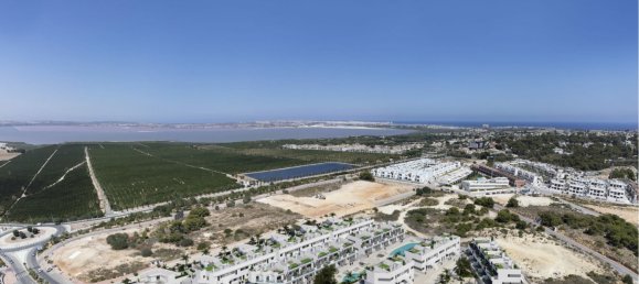 3 bedrooms Townhouse in Torrevieja, Spain No. 286394 13