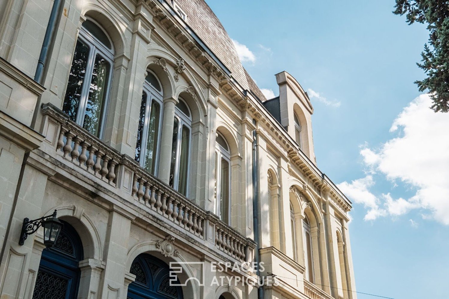 Casa de 8 dormitorios en Chatellerault, France No. 301010