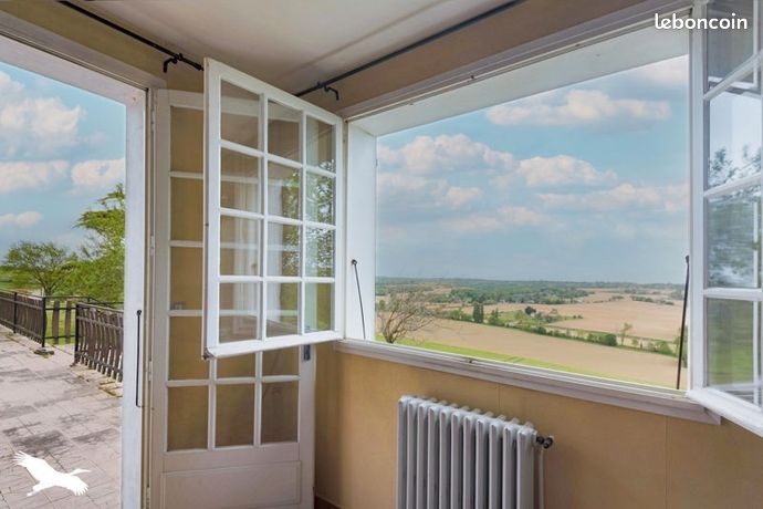 Casa de 3 dormitorios en Haute-Garonne, France No. 289122