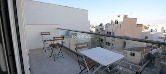 2 bedrooms Penthouse in Sliema, Malta No. 9397 6