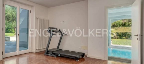 5 bedrooms Villa in Bellagio, Italy No. 374096 12