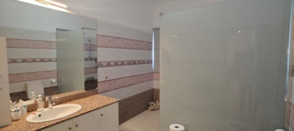 5 bedrooms Townhouse in Larnaka, Cyprus No. 26471 11