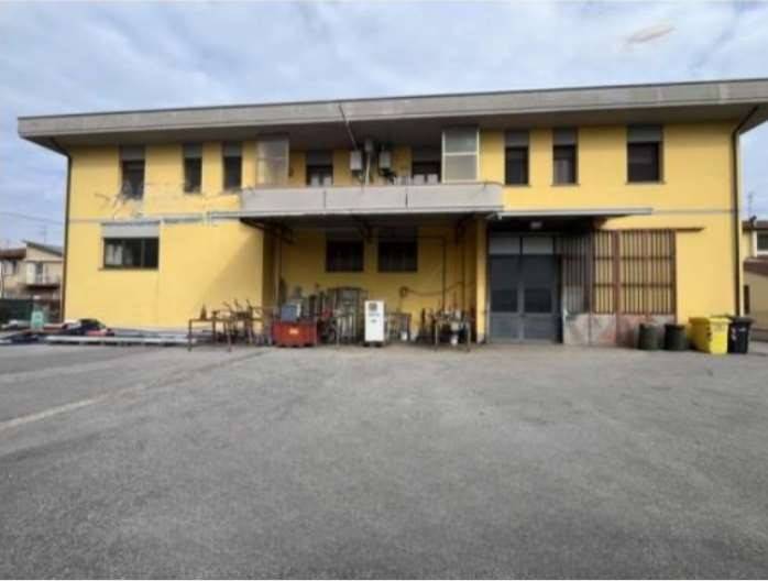 1 room Warehouse in Agliana, Italy No. 270761