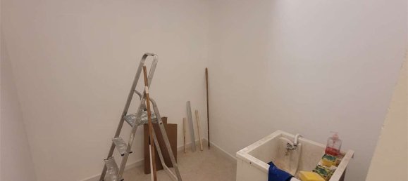 2-salle Appartement à Syracuse, Italy No. 242954 16