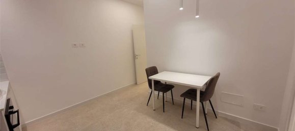 2-salle Appartement à Syracuse, Italy No. 242954 3