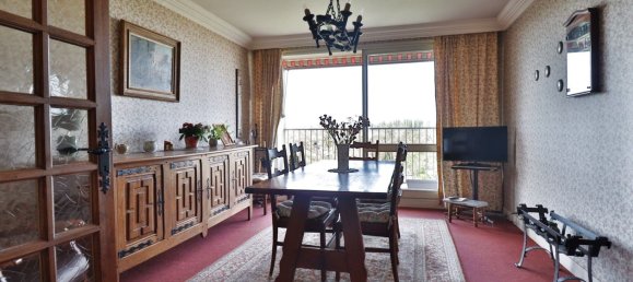 3 bedrooms Apartment in Saint-Julien-les-Villas, France No. 71579 2