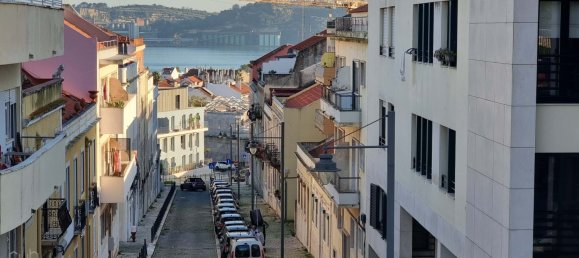 2 Schlafzimmer Doppelhaus in Lisbon, Portugal, Nr. 127385 49