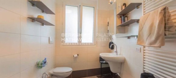 Apartamento T3 em Campione d'Italia, Italy N.º 70780 42