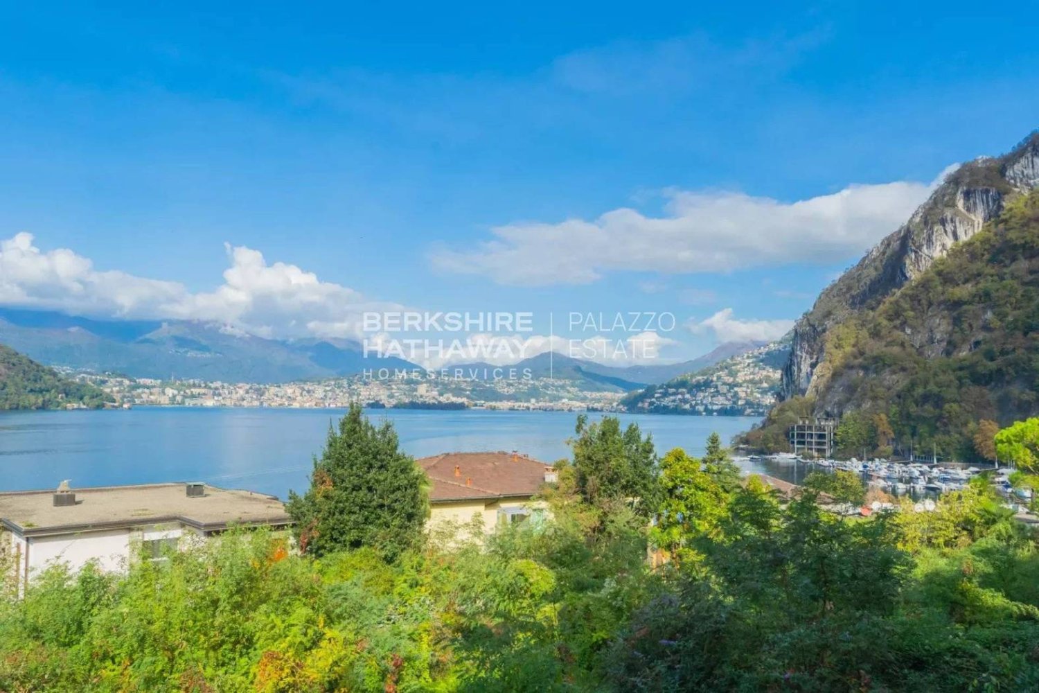 Apartamento T3 em Campione d'Italia, Italy N.º 70780