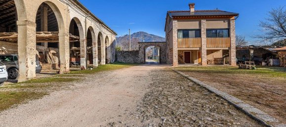 Studio in Schio, Italy No. 331160 3