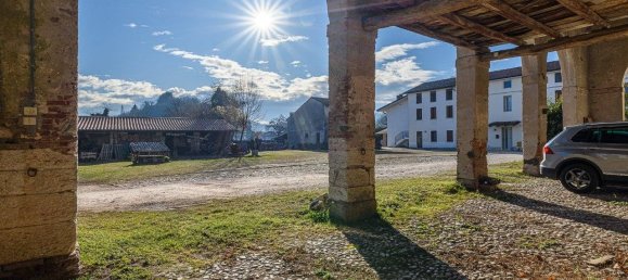 Studio in Schio, Italy No. 331160 7