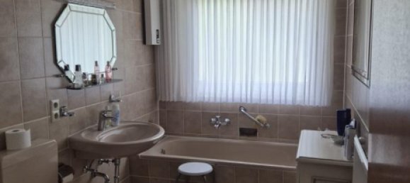 3 Schlafzimmer Wohnung in Hameln-Pyrmont, Germany, Nr. 369022 8