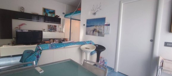 Квартира с 2 спальнями в Червия, Италия № 342581 3