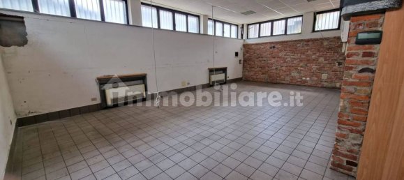 2-Zimmer Lagerhaus in Cinisello Balsamo, Italy, Nr. 114927 26