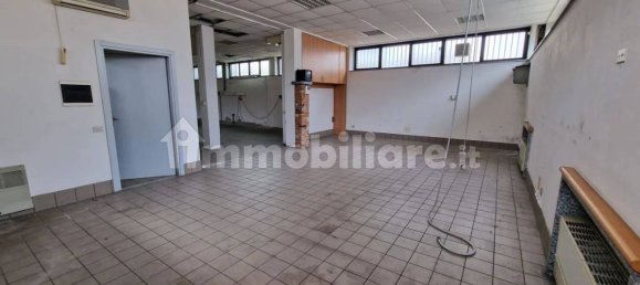 2-Zimmer Lagerhaus in Cinisello Balsamo, Italy, Nr. 114927 25