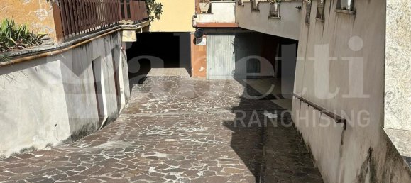 Garage à Marino, Italy 35m² No. 283192 4