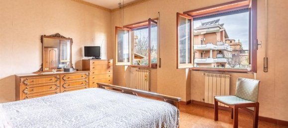 3 rooms Apartment in Rome, Italy No. 29720 45