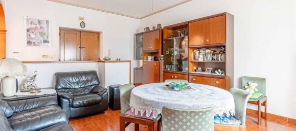 3 rooms Apartment in Rome, Italy No. 29720 27