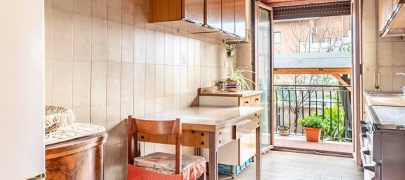 3 rooms Apartment in Rome, Italy No. 29720 35