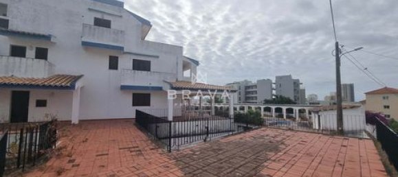 Casa T16 em Portimão, Portugal N.º 149666 7