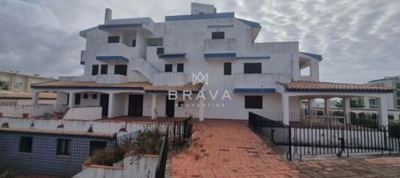 Casa T16 em Portimão, Portugal N.º 149666 4