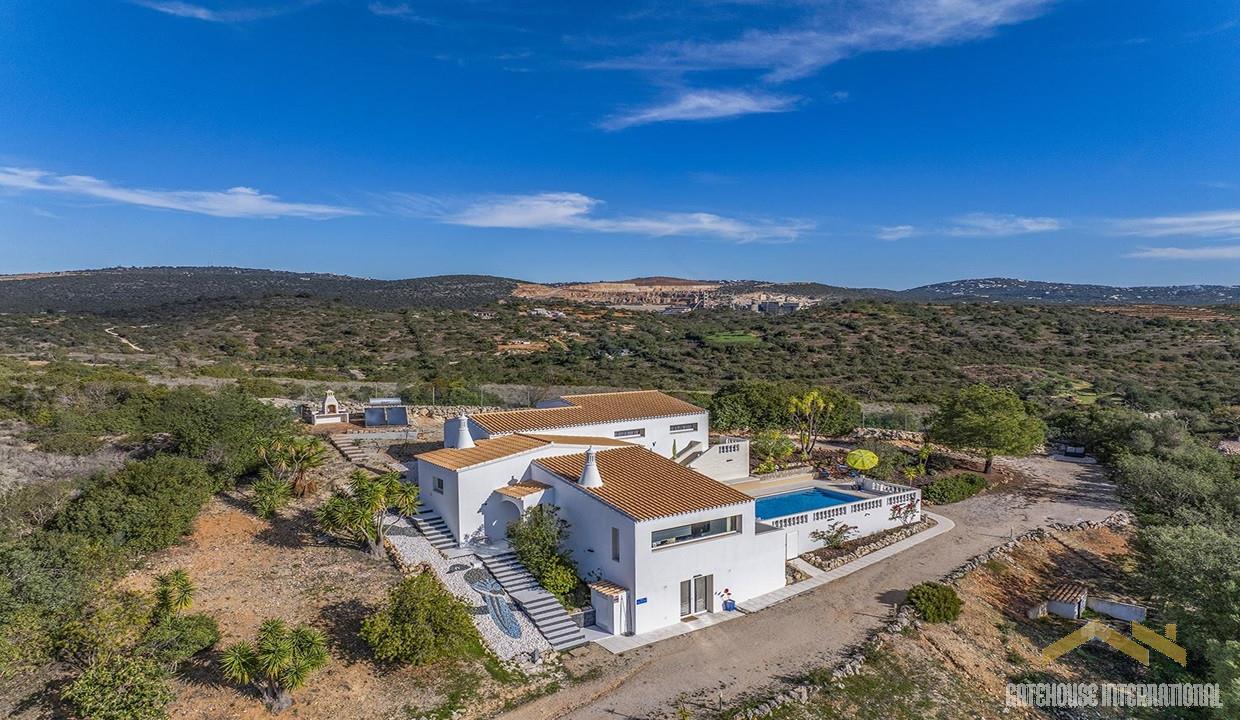 3 bedrooms Villa in Loule, Portugal No. 207831