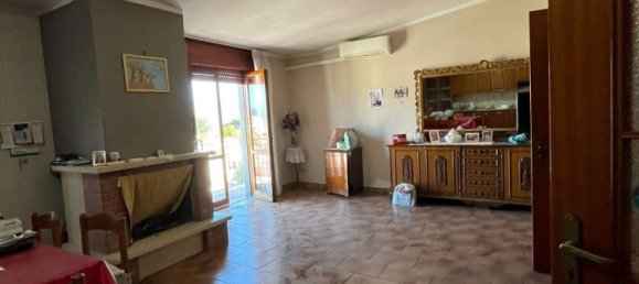 5 Schlafzimmer Wohnung in Terzigno, Italy, Nr. 378731 2
