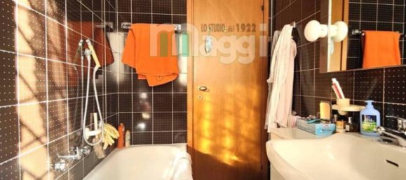 Квартира с 2 спальнями в Монца, Италия № 154168 9