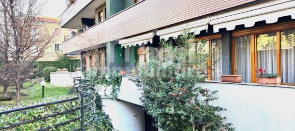 Квартира с 2 спальнями в Монца, Италия № 154168 18