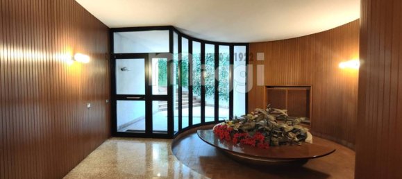 Квартира с 2 спальнями в Монца, Италия № 154168 10