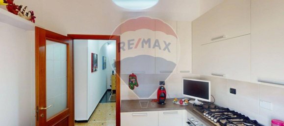 Apartamento de 1 dormitorio en Genoa, Italy No. 380059 19