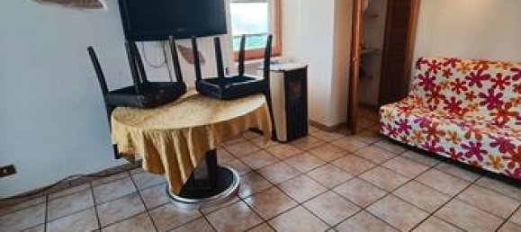 2غرفة شقة في Ardea, Italy رقم 281377 4