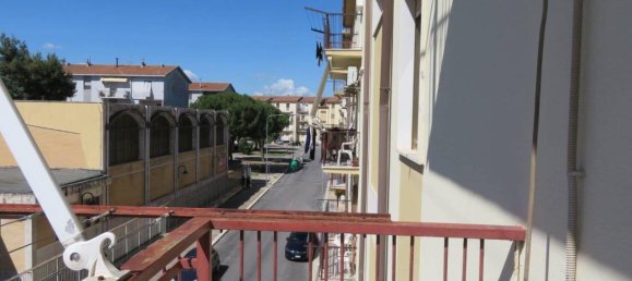 Квартира с 3 комнатами в Фоджа, Италия № 123859 4