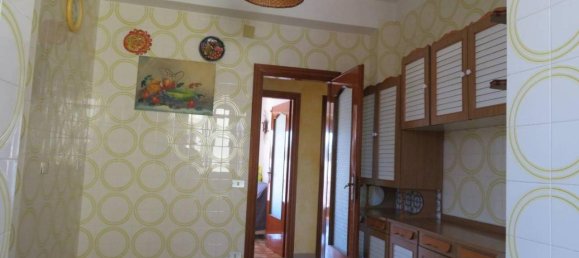 Квартира с 3 комнатами в Фоджа, Италия № 123859 8