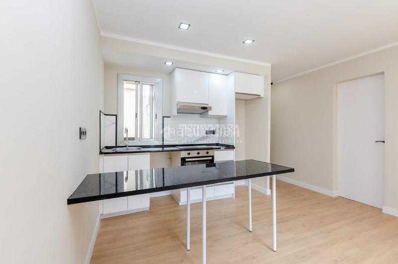 3 Schlafzimmer Wohnung in El Prat de Llobregat, Spain, Nr. 144062