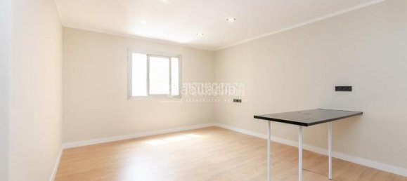 3 Schlafzimmer Wohnung in El Prat de Llobregat, Spain, Nr. 144062 3