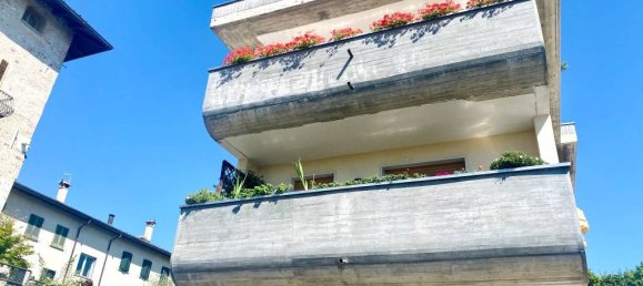 3 Schlafzimmer Wohnung in Varese, Italy, Nr. 155126 17