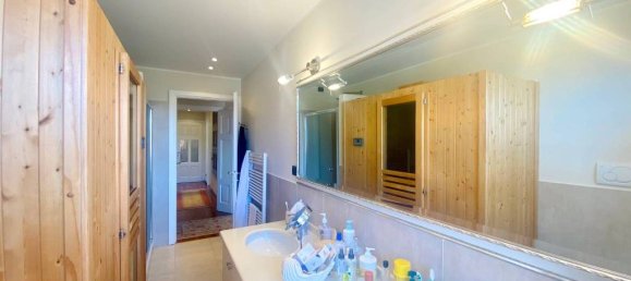 3 Schlafzimmer Wohnung in Varese, Italy, Nr. 155126 11