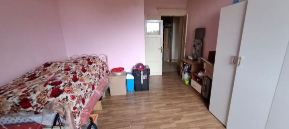 3-salle Appartement à Livorno, Italy No. 205547 18