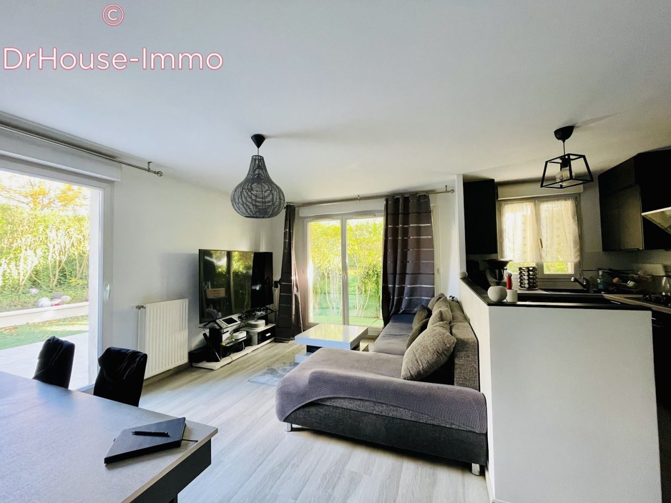 3 bedrooms Apartment in Montevrain, France No. 162466