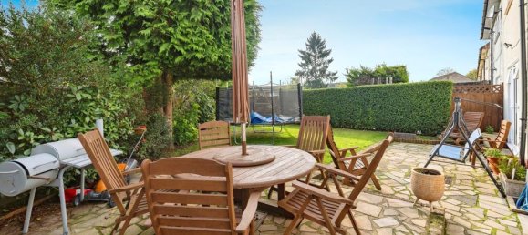 3 bedrooms House in Watford, United Kingdom No. 6197 22