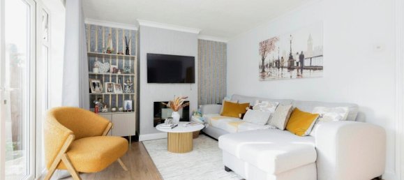 3 bedrooms House in Watford, United Kingdom No. 6197 6