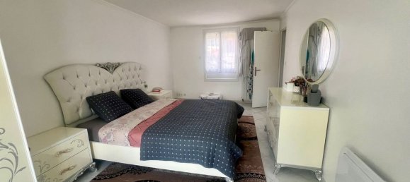 5 Schlafzimmer Haus in Savigny-sur-Orge, France, Nr. 179080 2